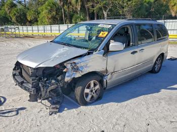  Salvage Chrysler Minivan