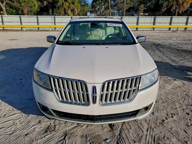 Lincoln MKZ Image 9