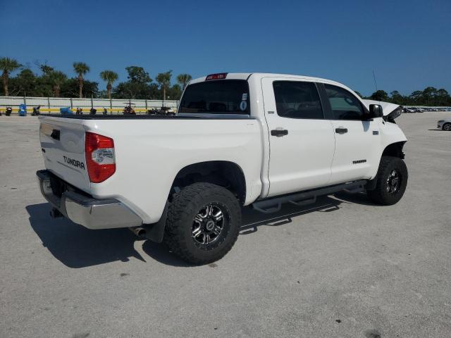 Toyota Tundra Crewmax Sr5 Image 3