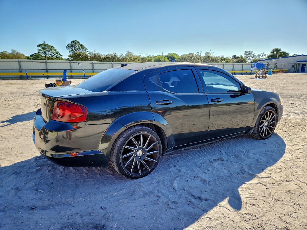 Dodge Avenger Mainstreet Image 4