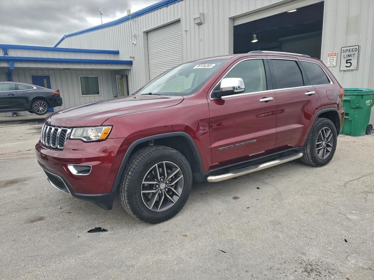 Jeep Grand Cherokee Limited Image 1