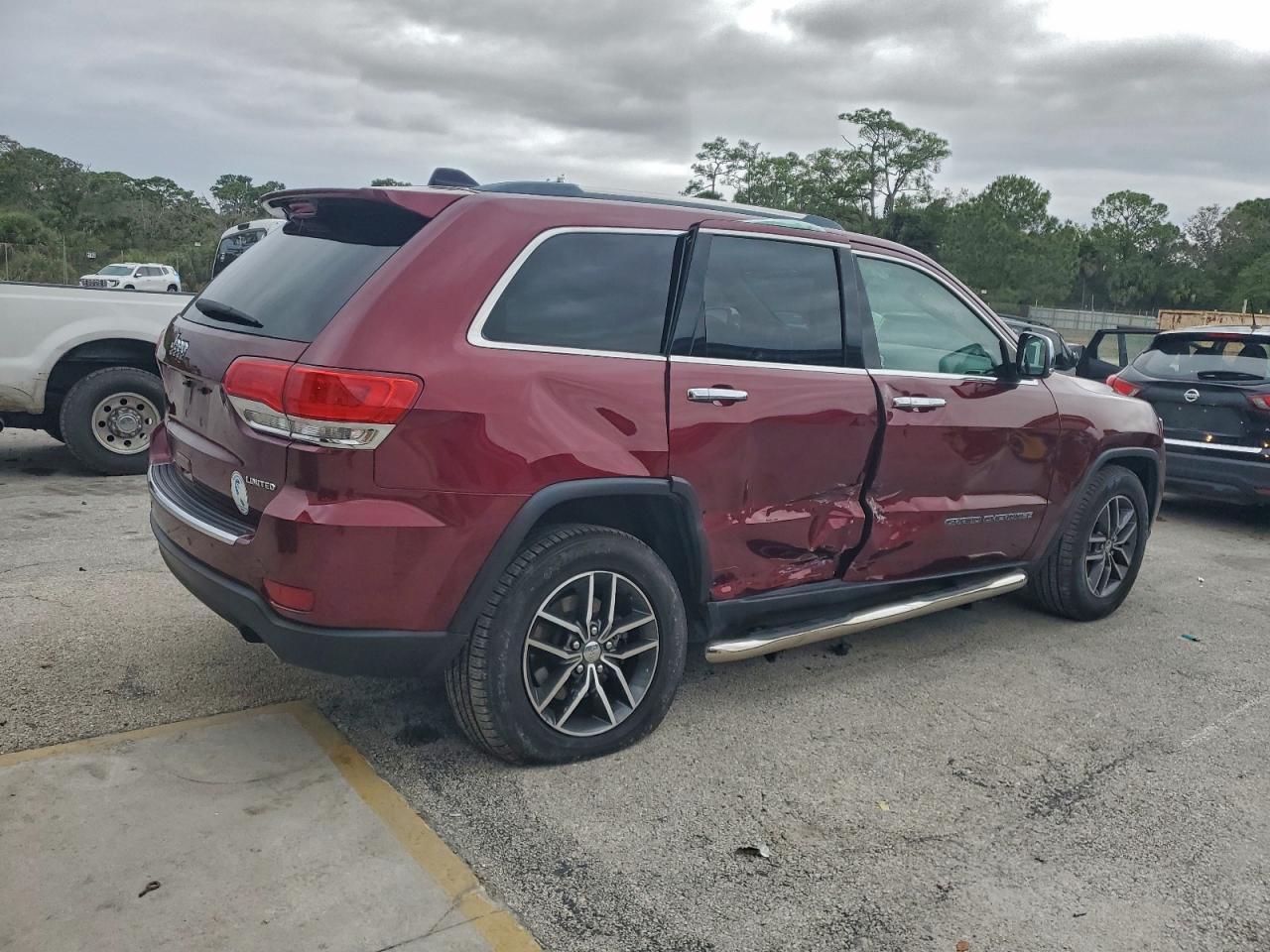 Jeep Grand Cherokee Limited Image 3