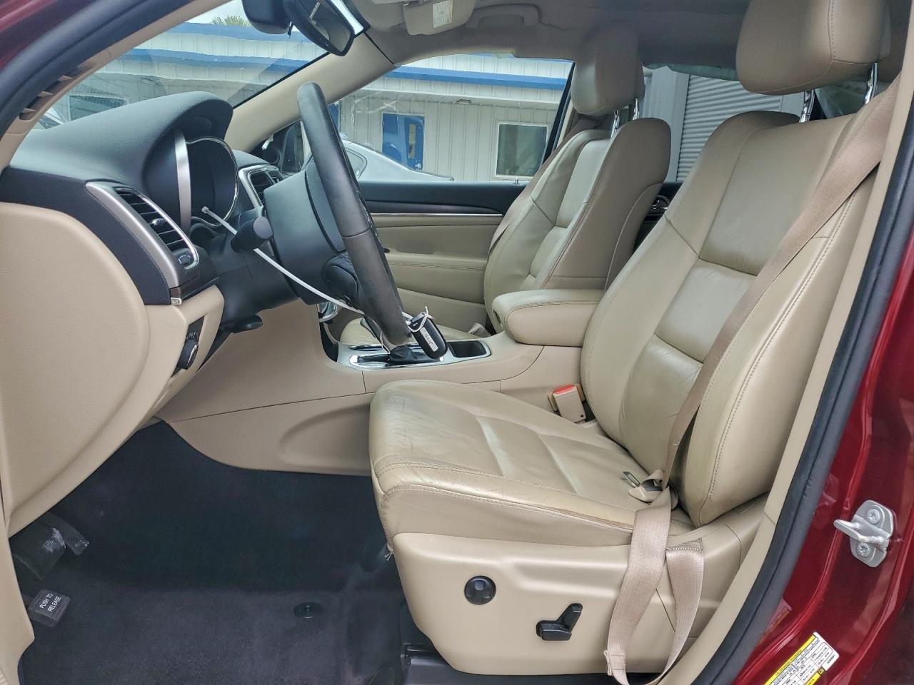 Jeep Grand Cherokee Limited Image 12