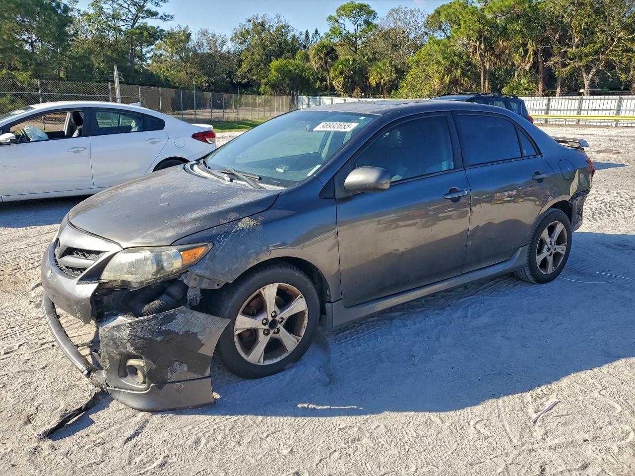 Toyota Corolla Base Image 1