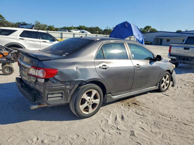 Toyota Corolla Base Image 5