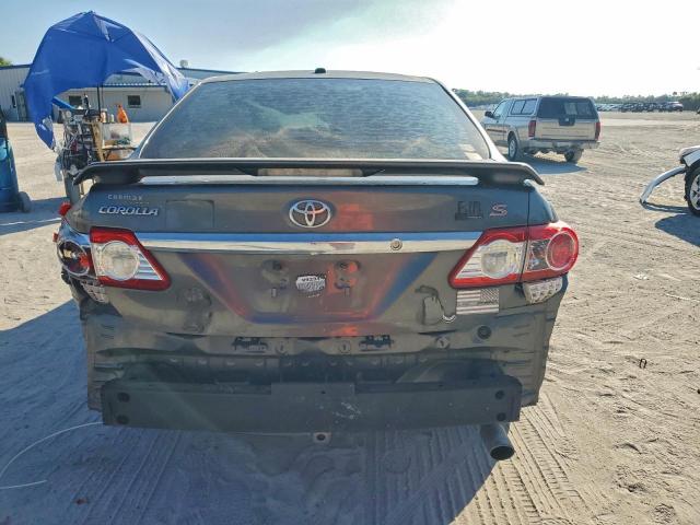 Toyota Corolla Base Image 6