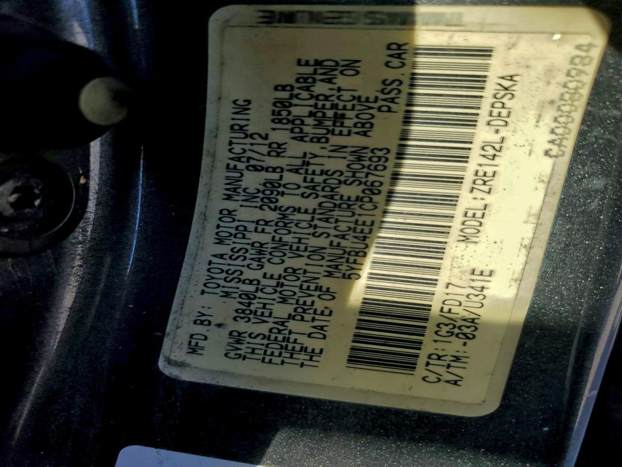 Toyota Corolla Base Image 11