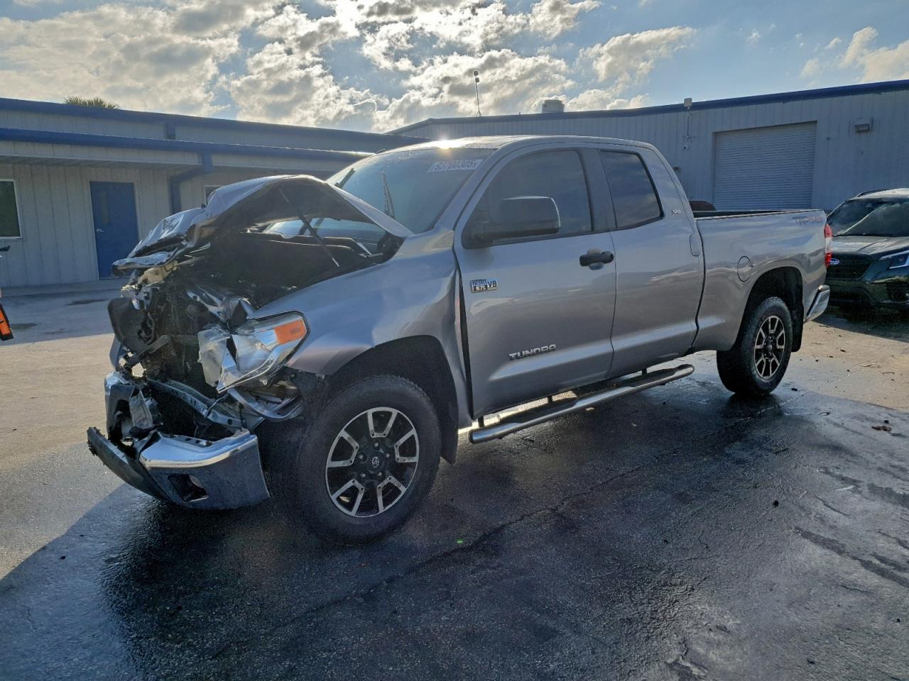 Toyota Tundra Double Cab Sr Image 1