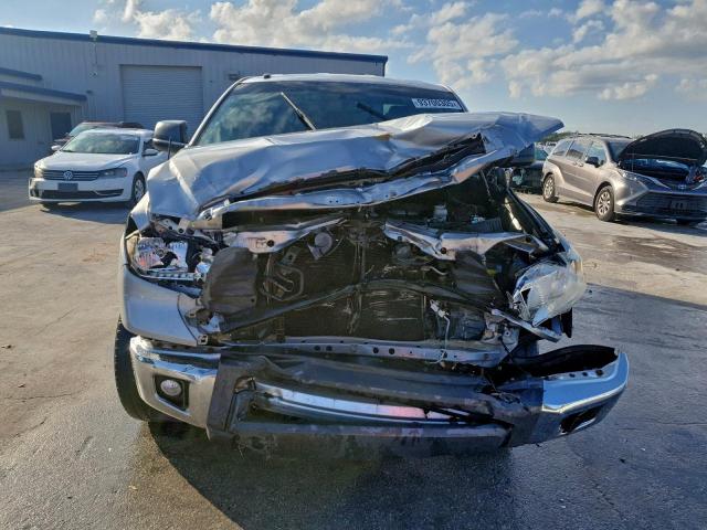 Toyota Tundra Double Cab Sr Image 10