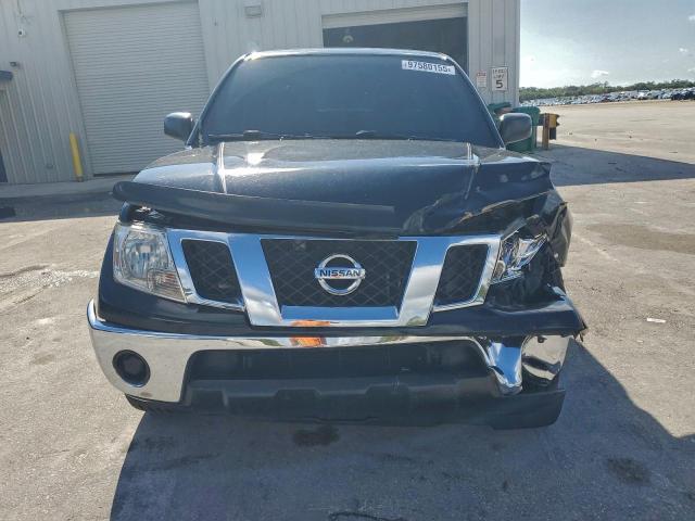 Nissan Frontier Crew Cab Se Image 2