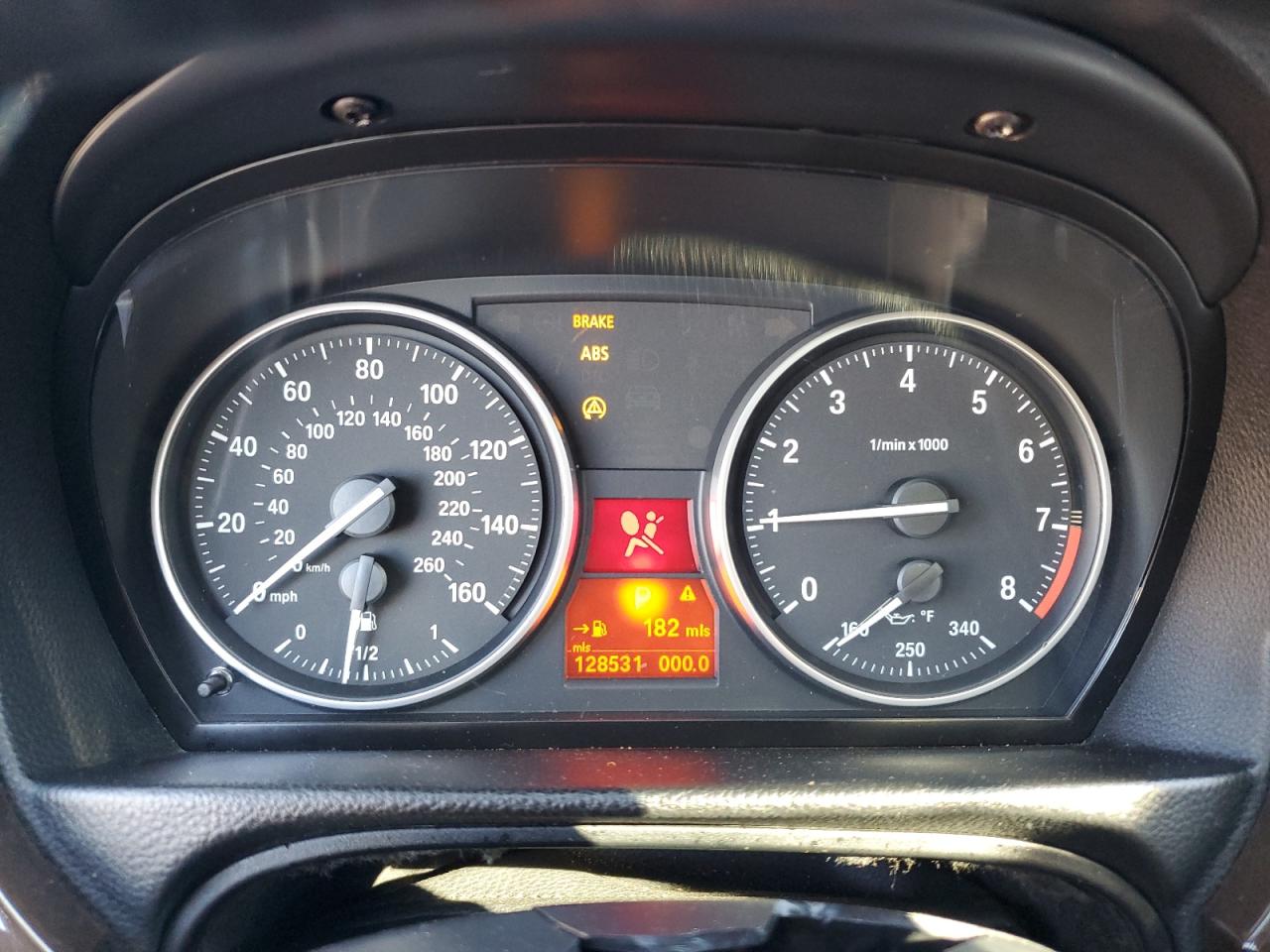 BMW 3 Series I Image 11