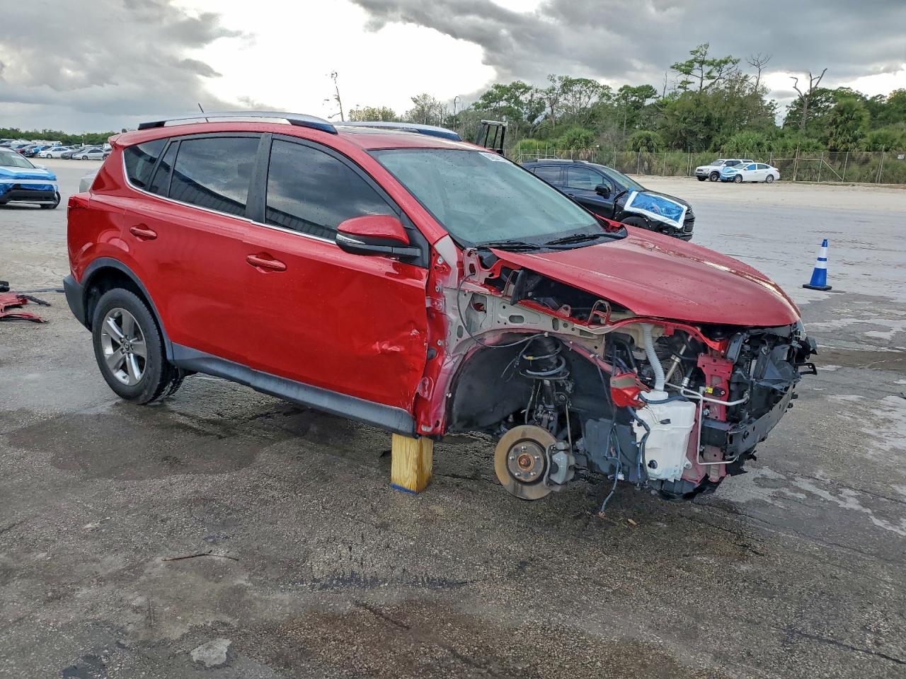 Toyota RAV4 Xle Image 13