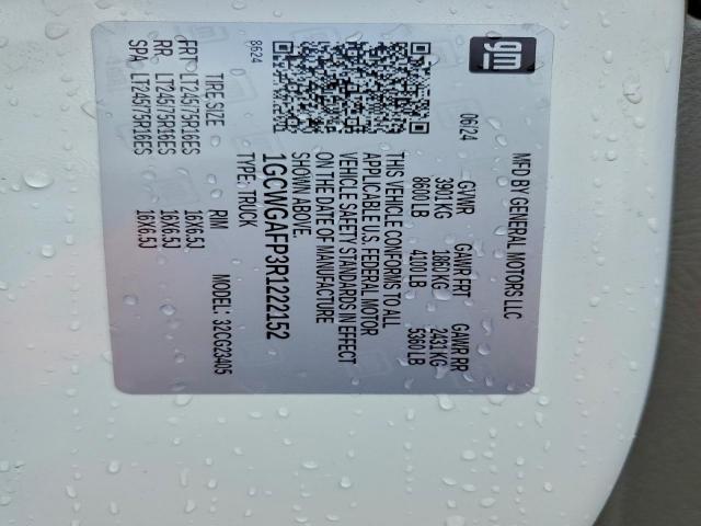 Chev Express Image 6