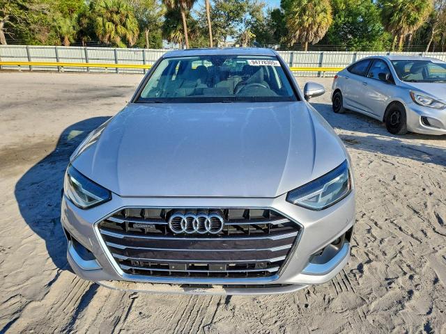 Audi A4 Premium 40 Image 5