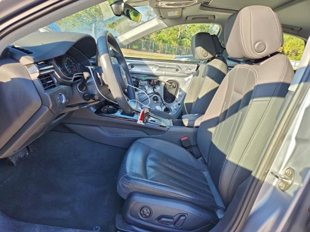 Audi A4 Premium 40 Image 2