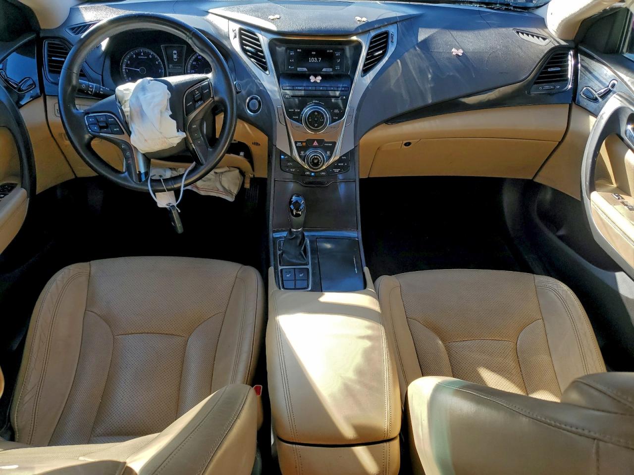 Hyundai Azera Image 6