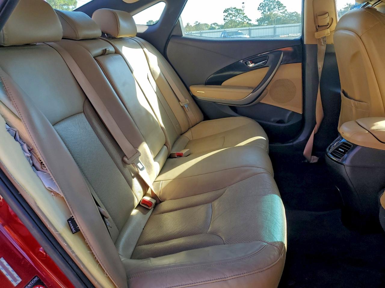 Hyundai Azera Image 12