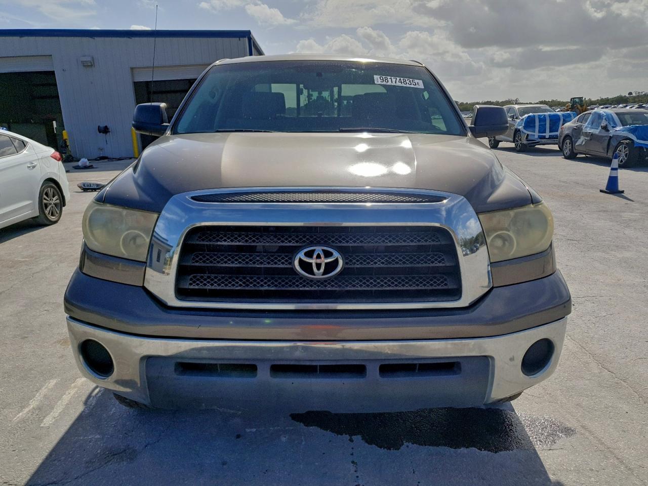 Toyota Tundra Double Cab Sr5 Image 10