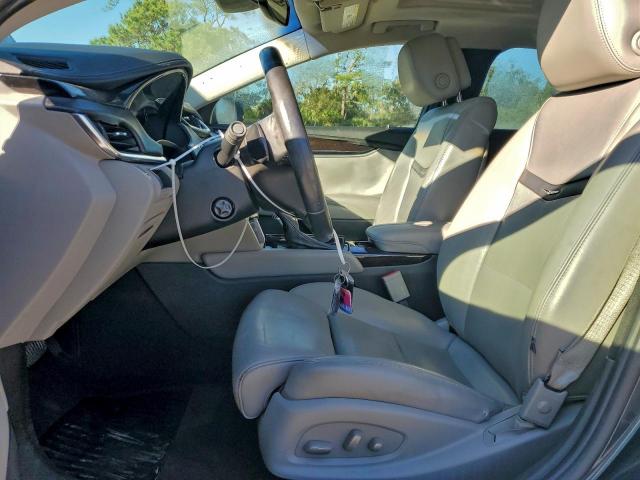 Cadillac XTS Luxury Collection Image 5