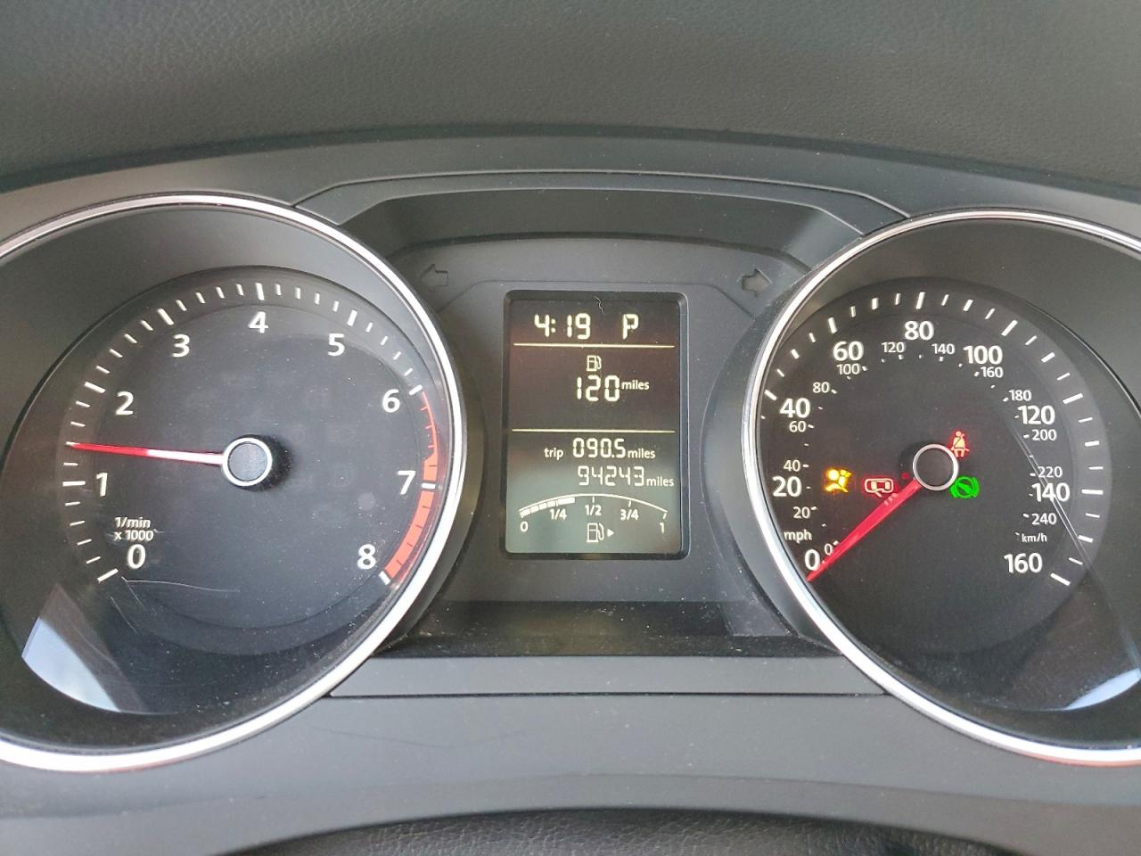 Volkswagen Jetta S Image 5