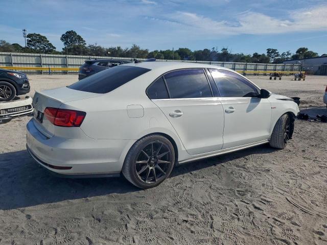 Volkswagen Jetta Gli Image 3