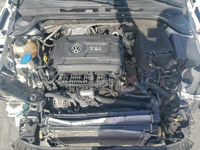 Volkswagen Jetta Gli Image 13