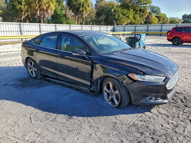 Ford Fusion Se Image 3