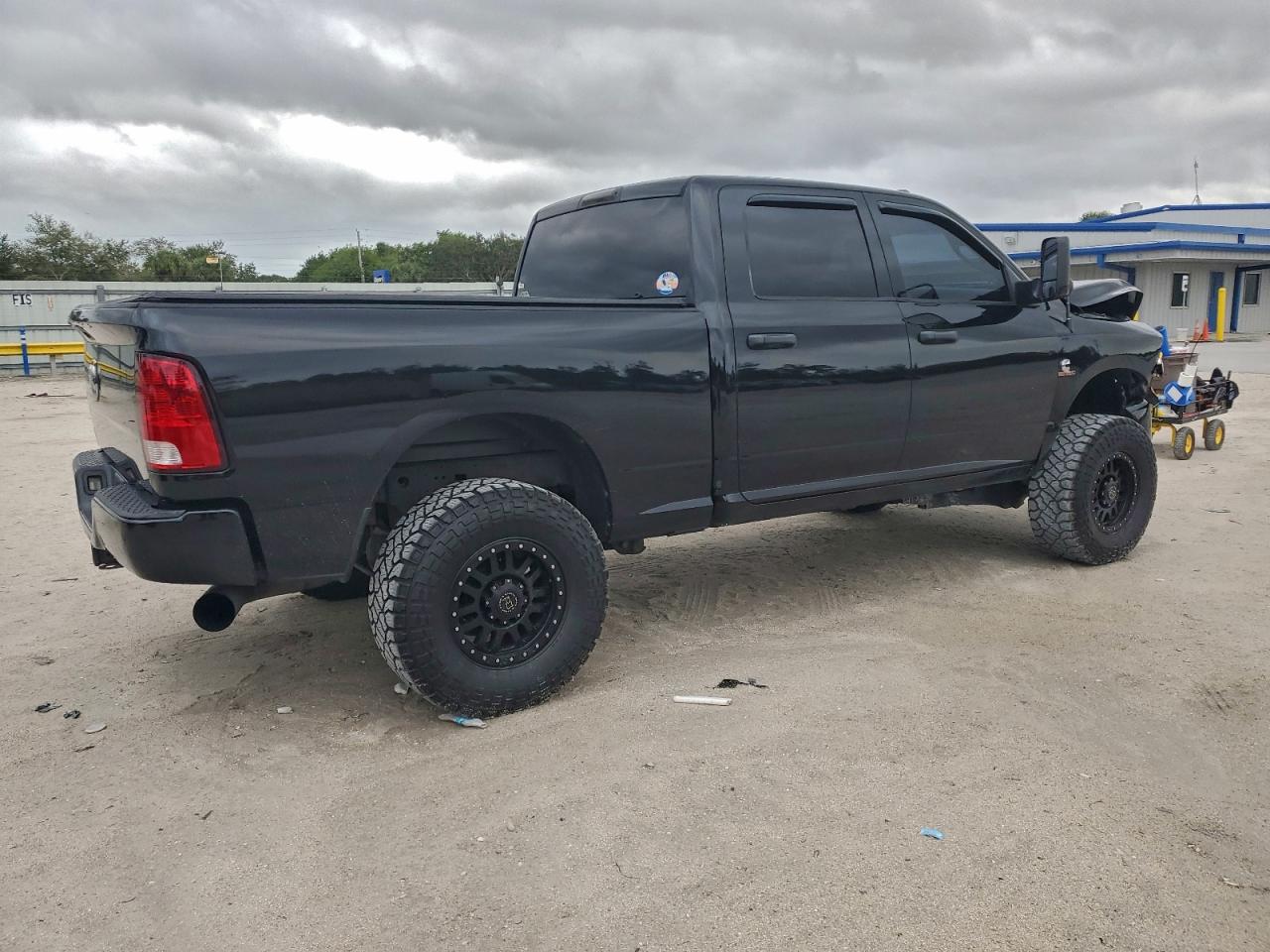 Ram 2500 St Image 3