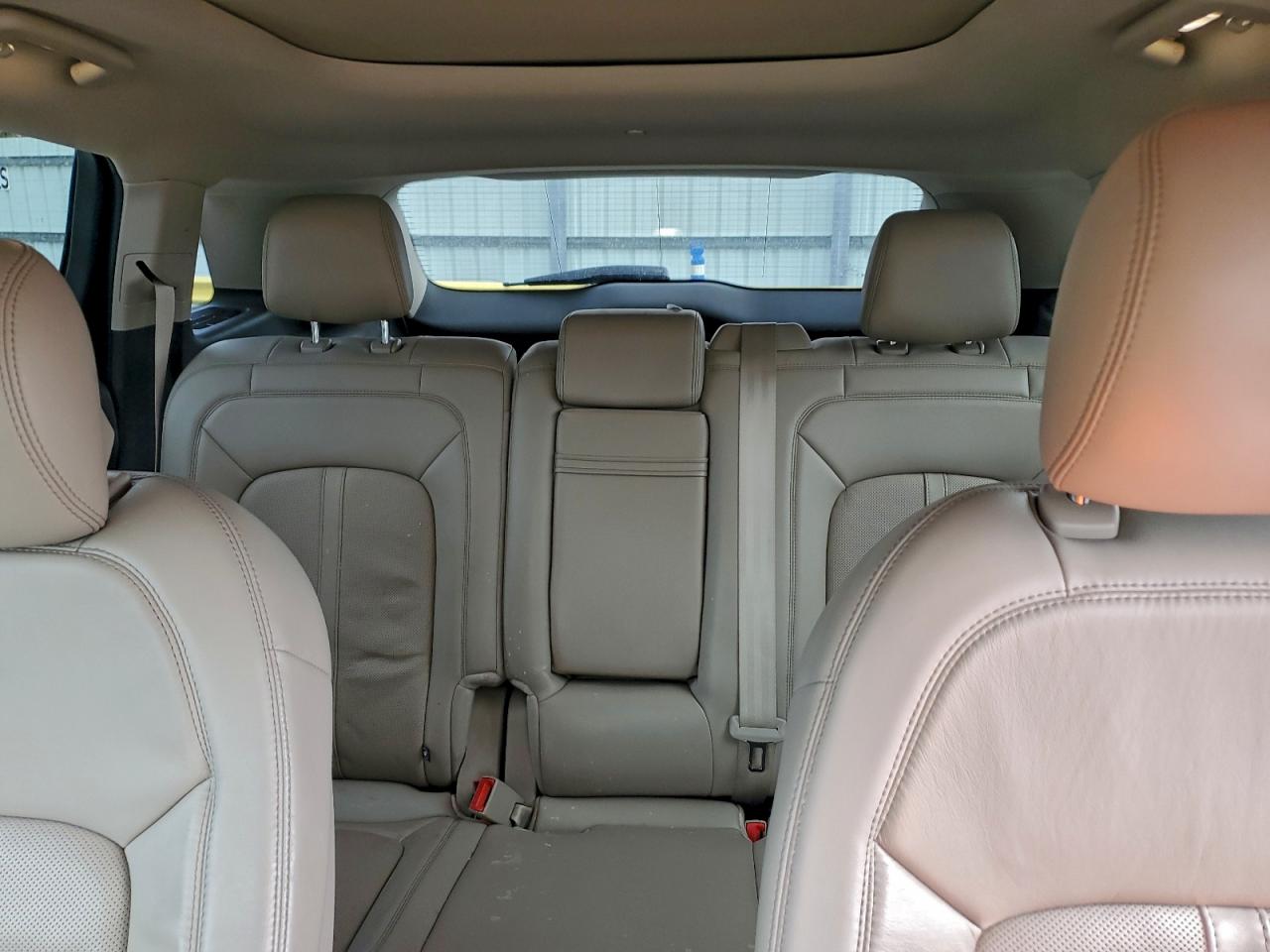 Lincoln Nautilus Reserve Image 11