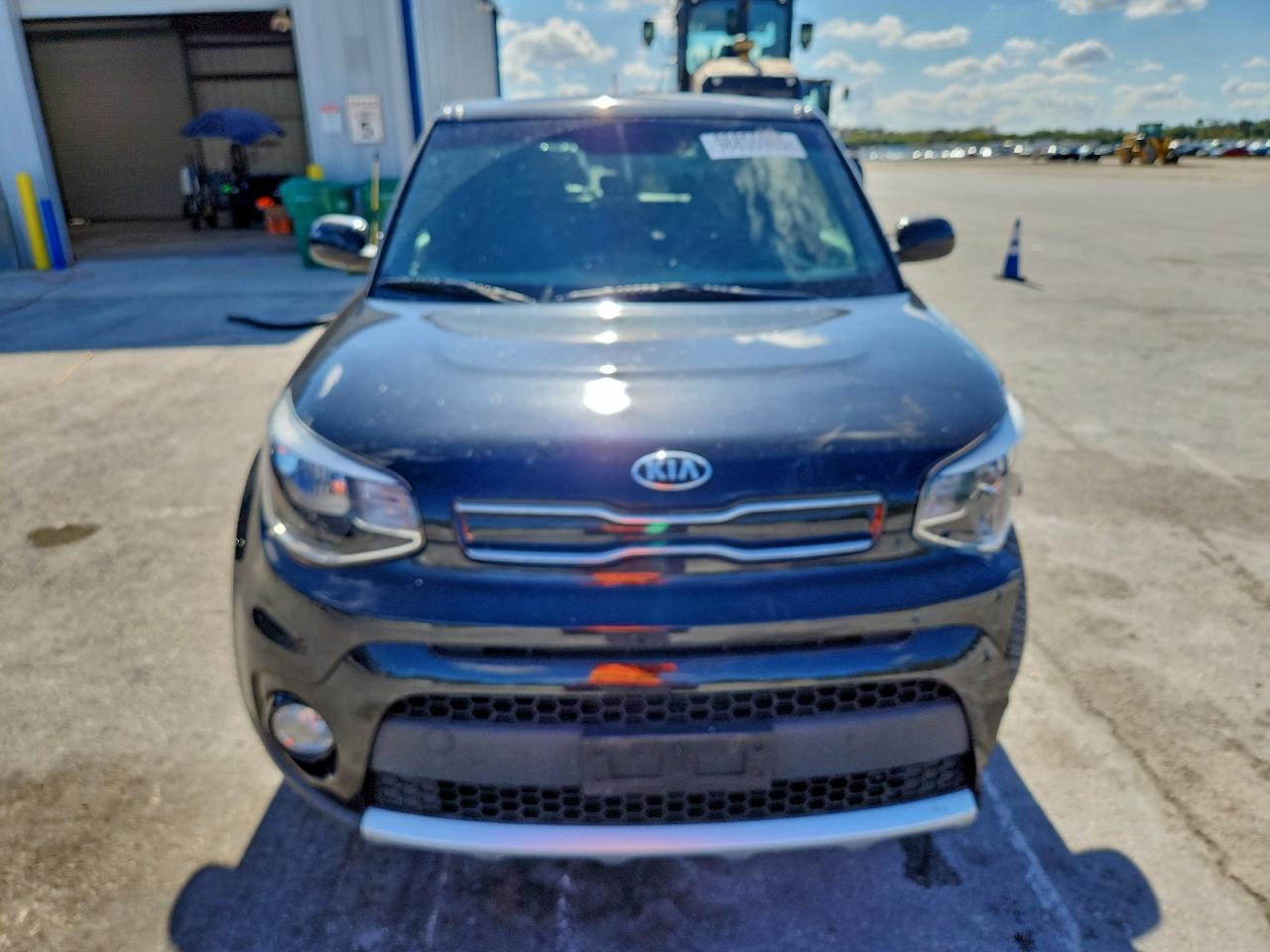 Kia Soul + Image 4