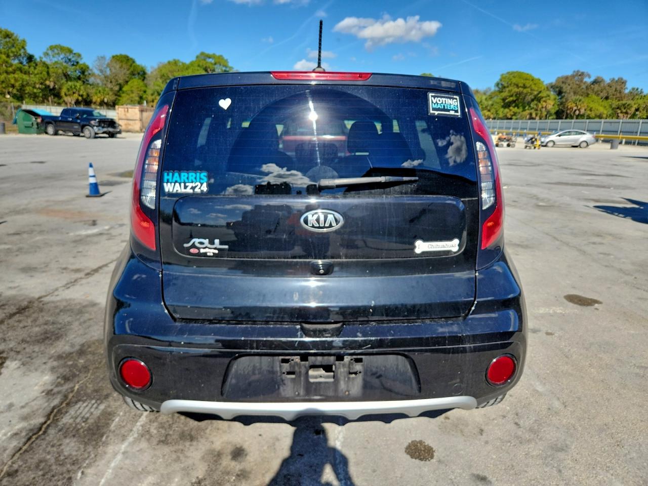 Kia Soul + Image 8