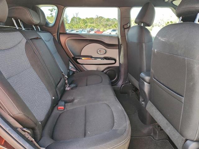 Kia Soul + Image 9