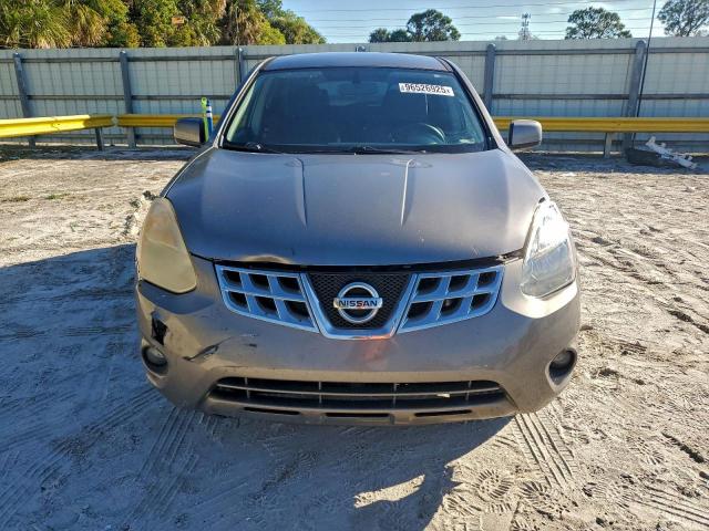 Nissan Rogue S Image 6