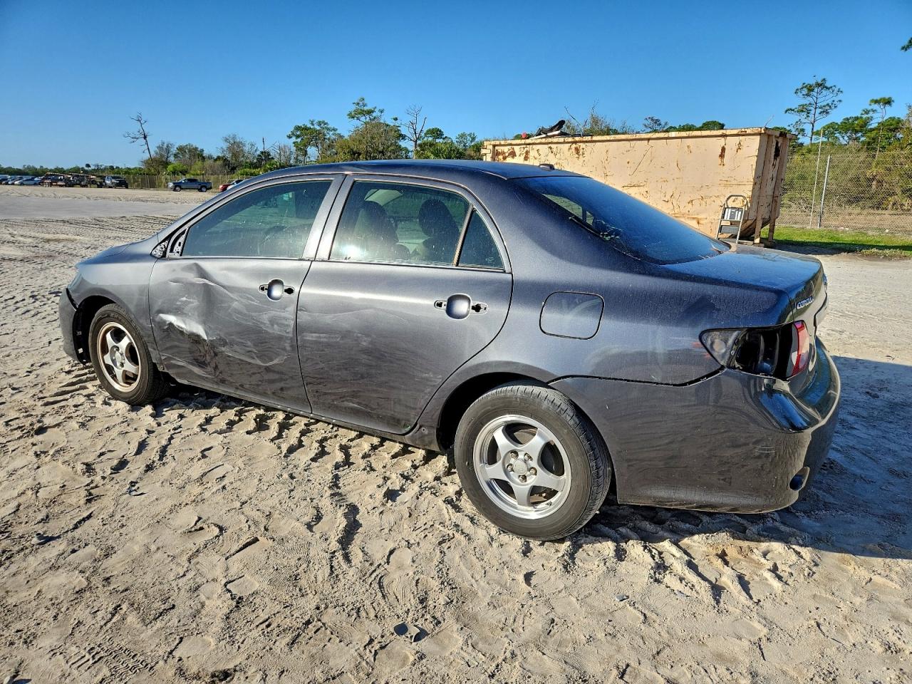 Toyota Corolla Base Image 5