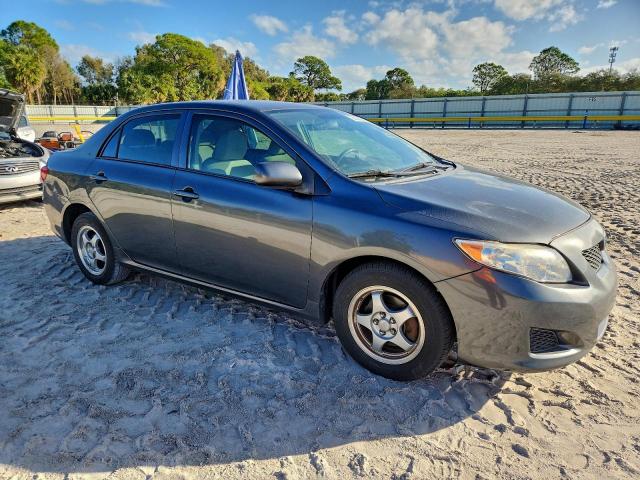 Toyota Corolla Base Image 6