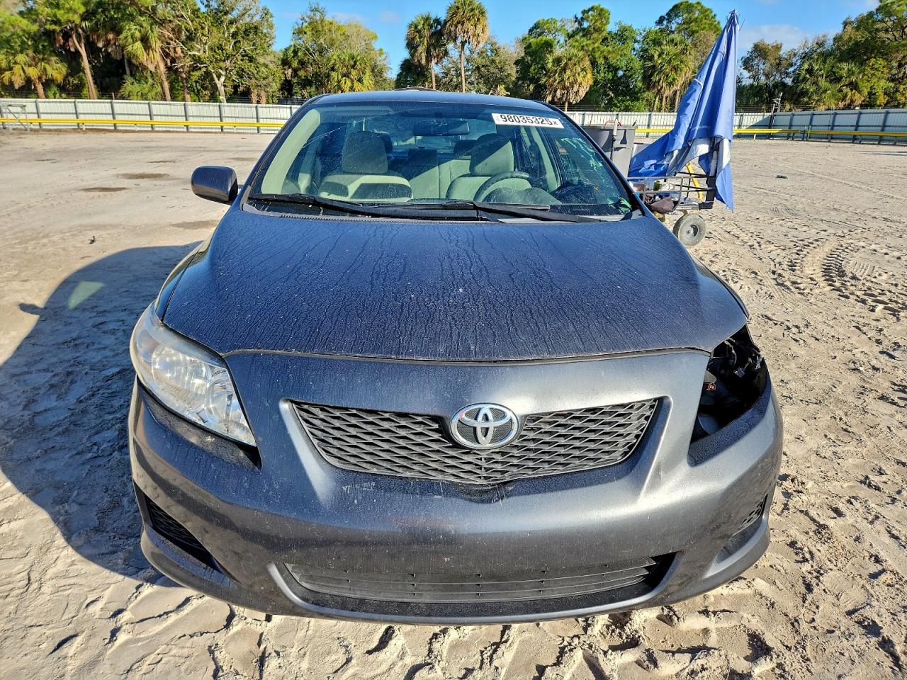 Toyota Corolla Base Image 3