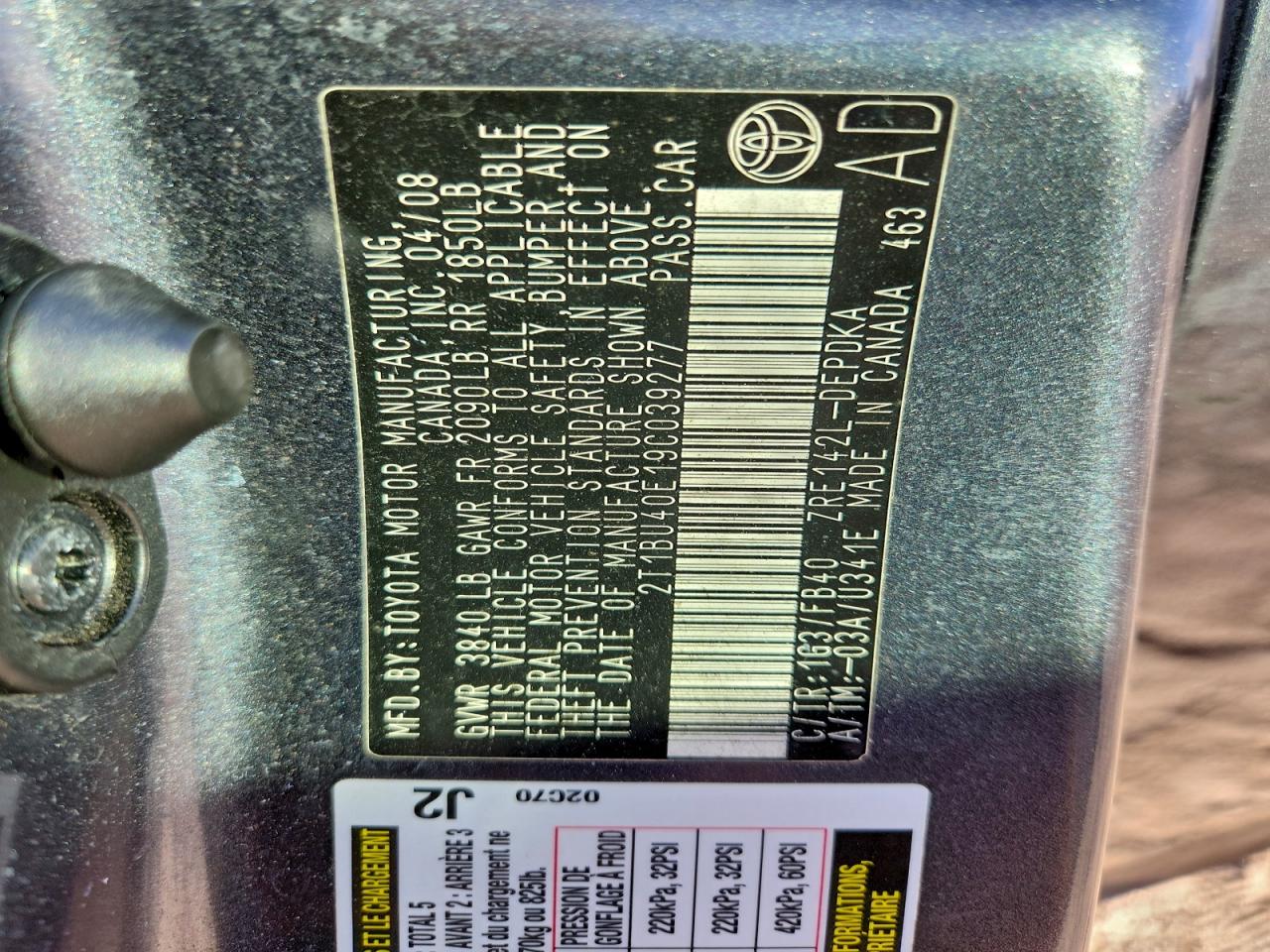 Toyota Corolla Base Image 10