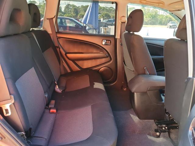 Mitsubishi Outlander Se Image 7