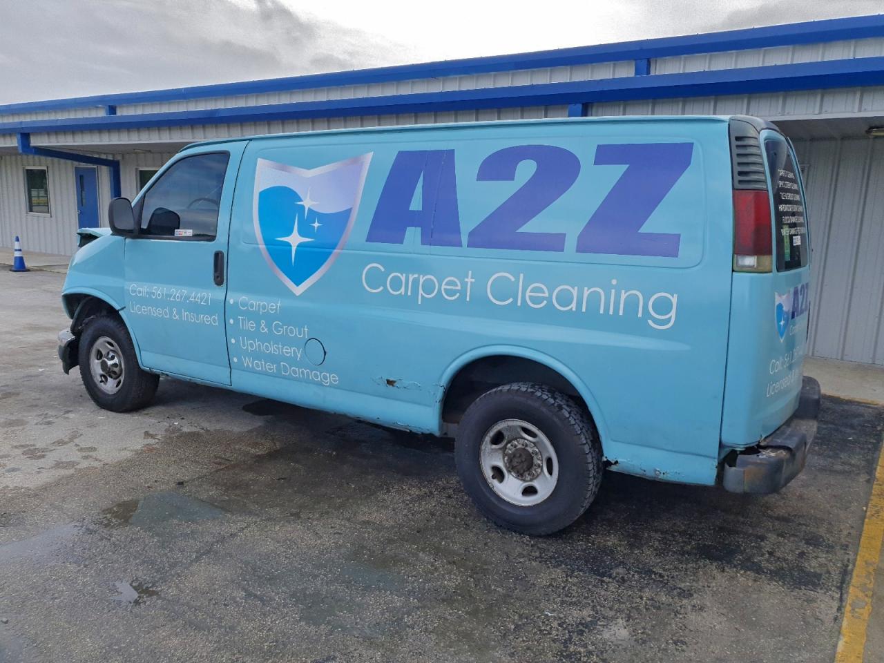 GMC Savana G3500 Image 12