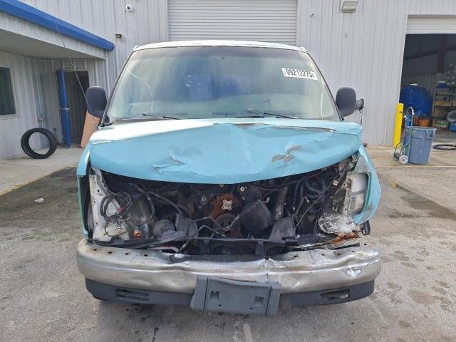 GMC Savana G3500 Image 3