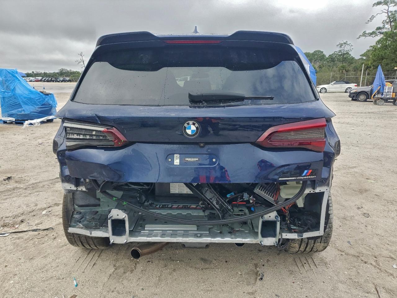 BMW X Series M Image 13