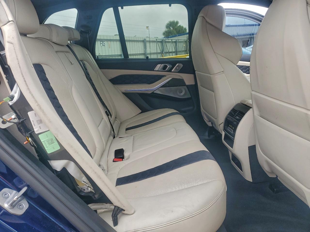 BMW X Series M Image 12