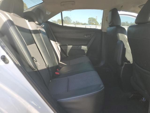 Toyota Corolla L Image 4