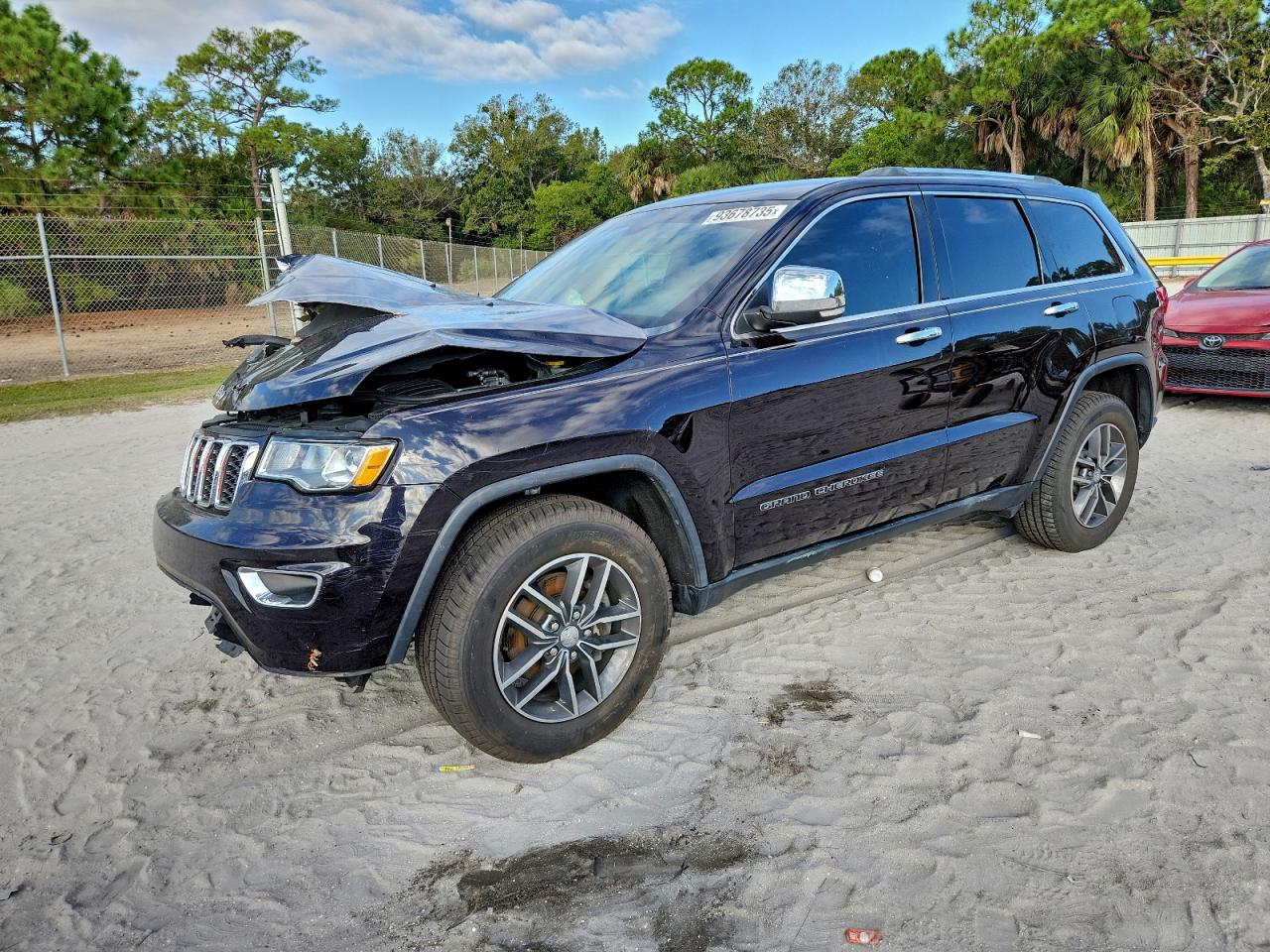 Jeep Grand Cherokee Limited Image 1
