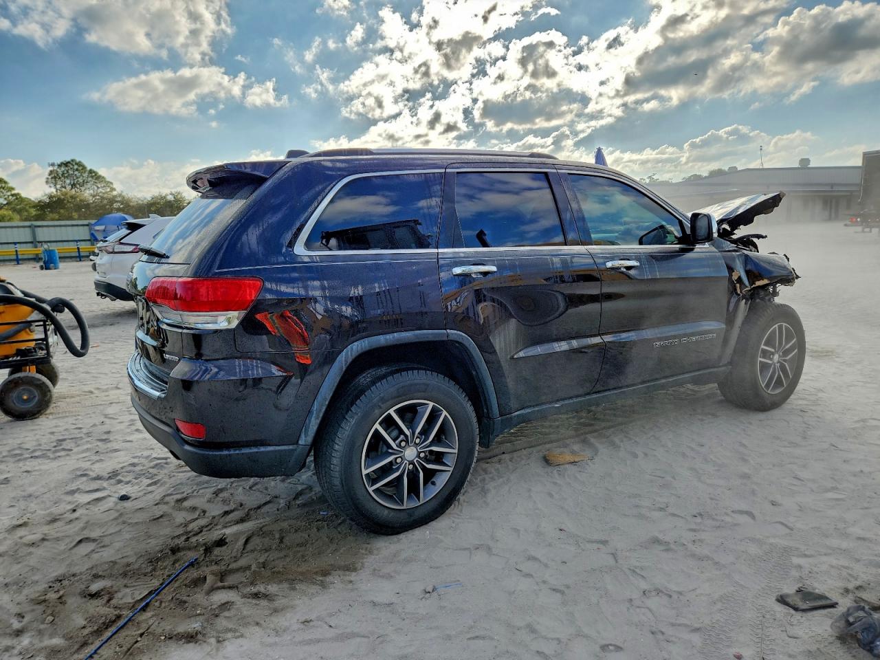 Jeep Grand Cherokee Limited Image 9