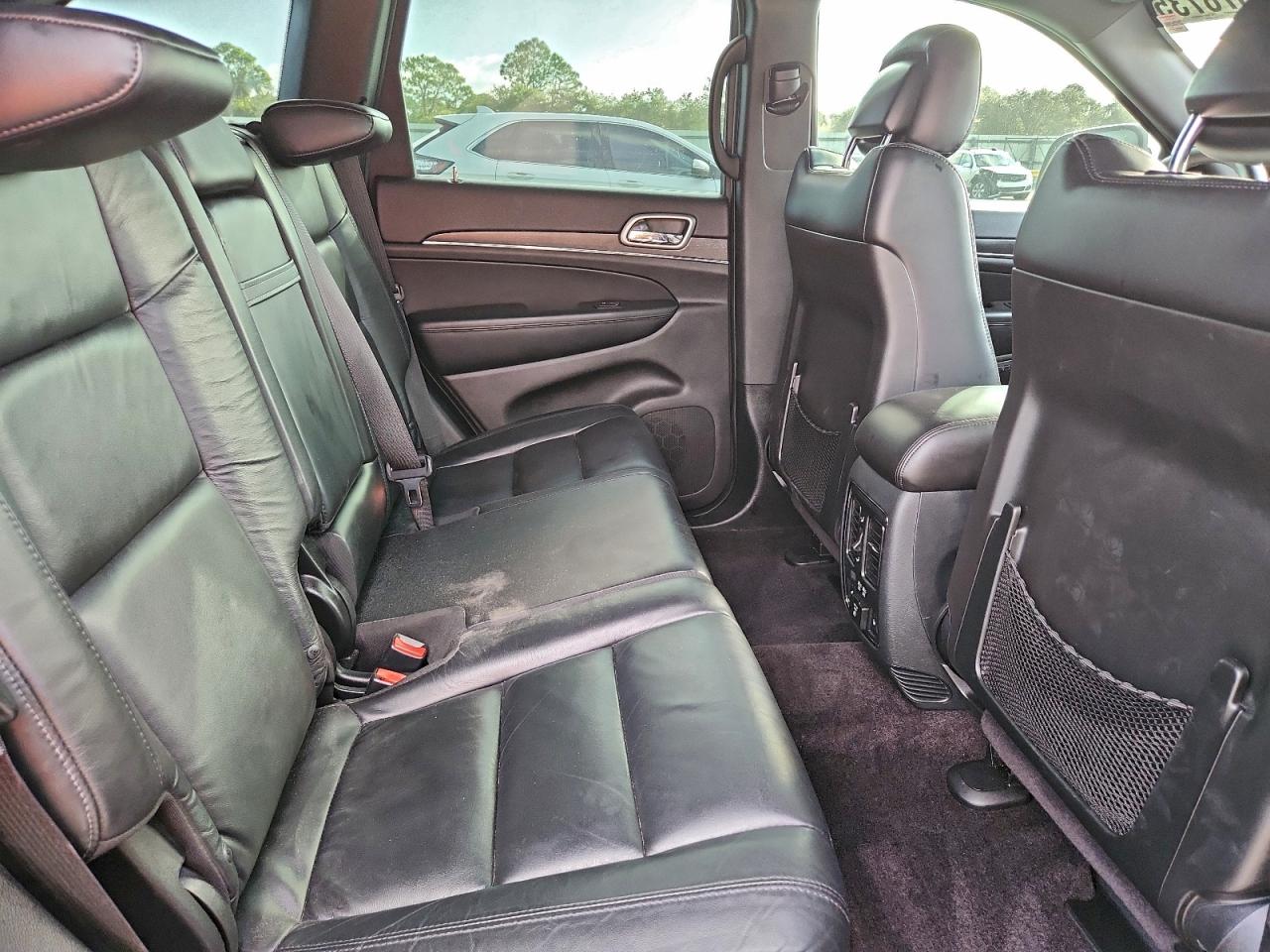 Jeep Grand Cherokee Limited Image 6