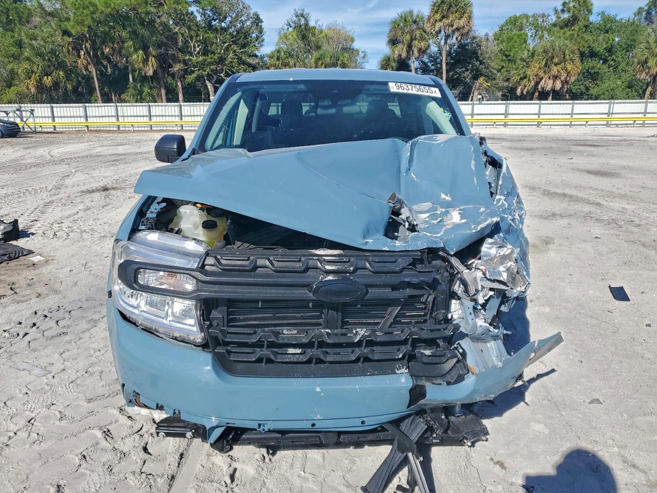 Ford Maverick Xl Image 6