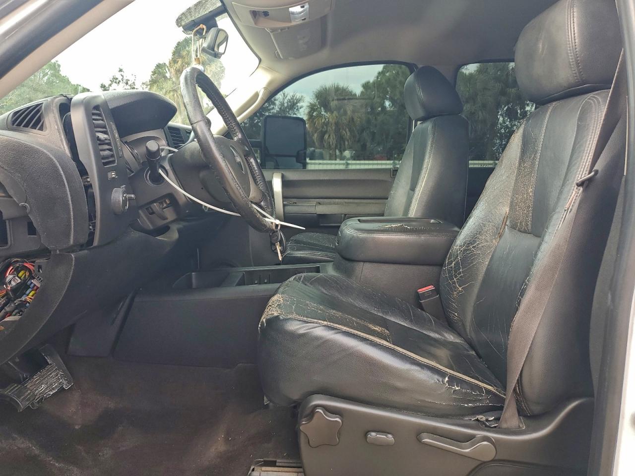 GMC Sierra C1500 Image 12