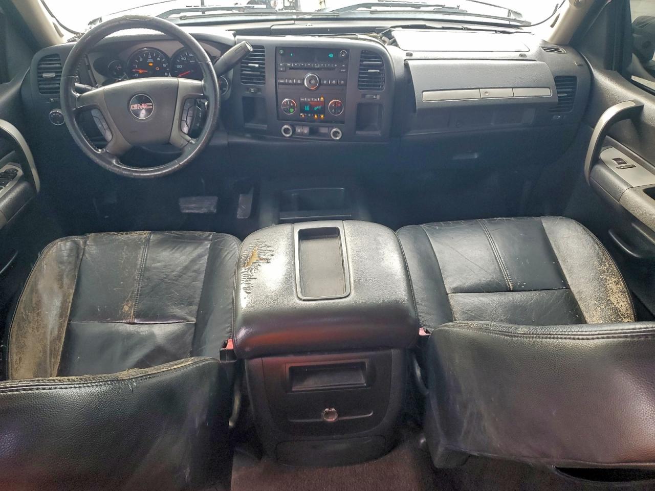 GMC Sierra C1500 Image 11