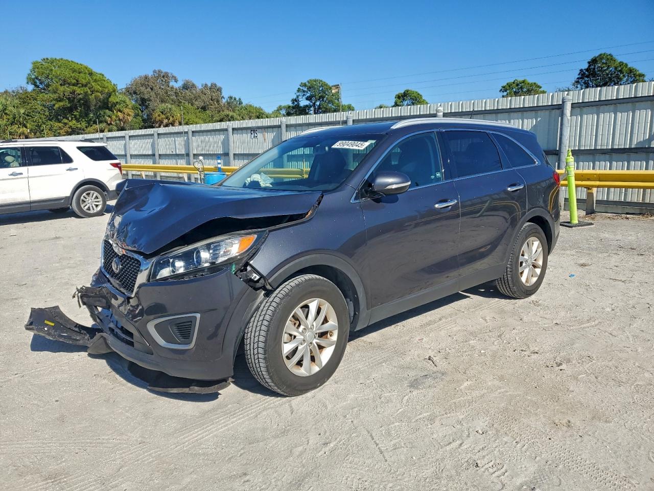 Kia Sorento Lx Image 1